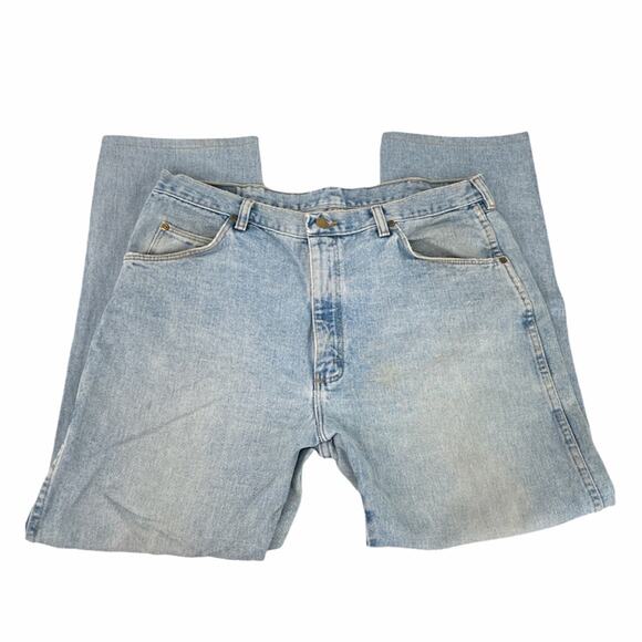 Wrangler Relaxed Fit Jeans, Light Blue, 38/30 - Picture 3 of 8